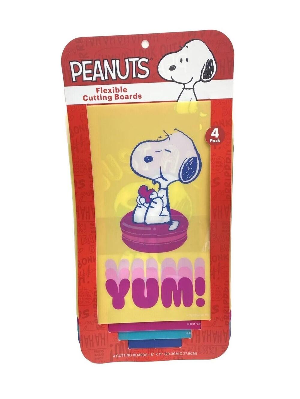 Snoopy Peanuts 4-Pack Flexible Cutting Boards Kitchen Housewarming Gift NEW